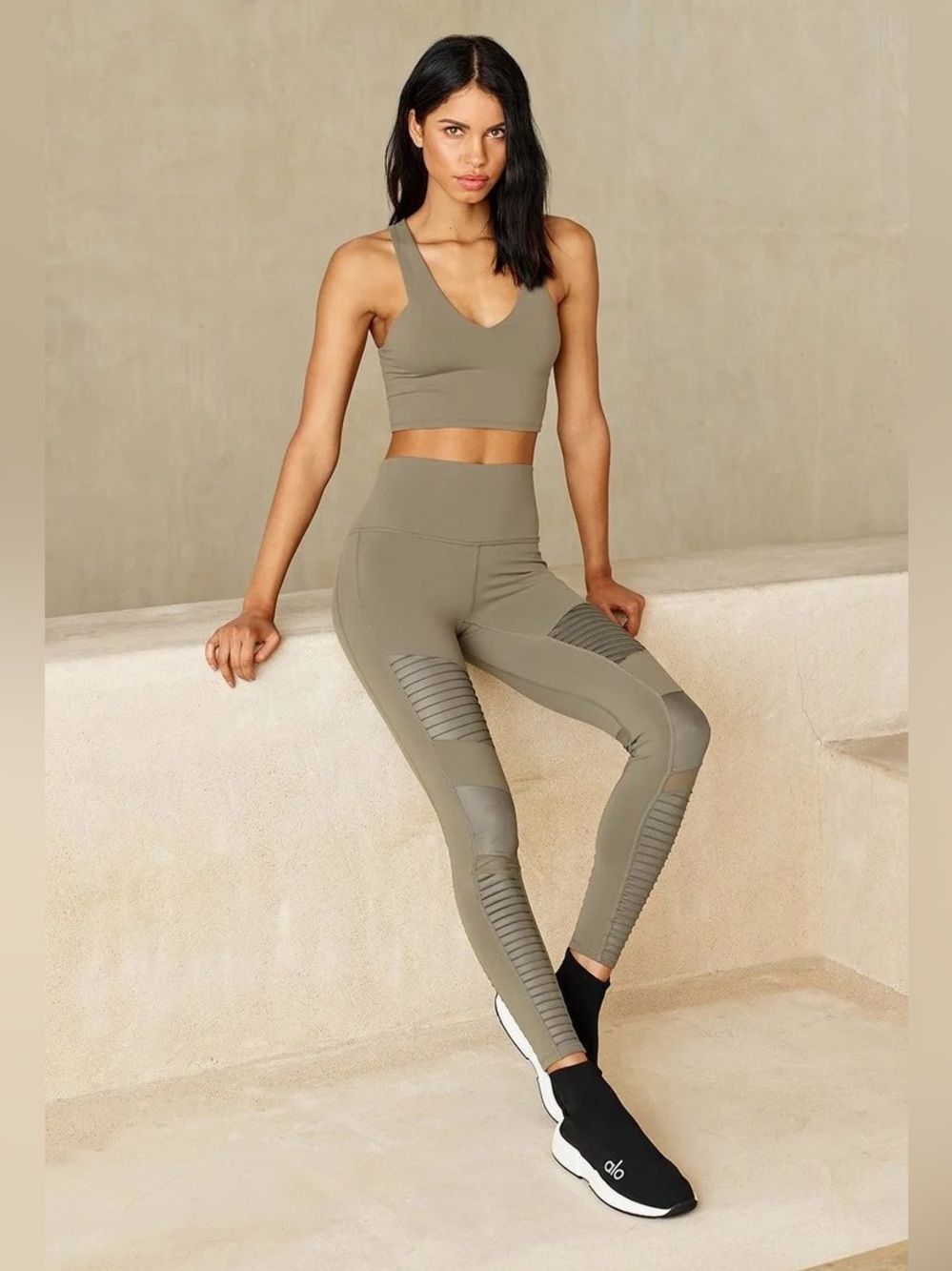 Alo Yoga 7/8 High Waist Moto Legging Women’s Medium